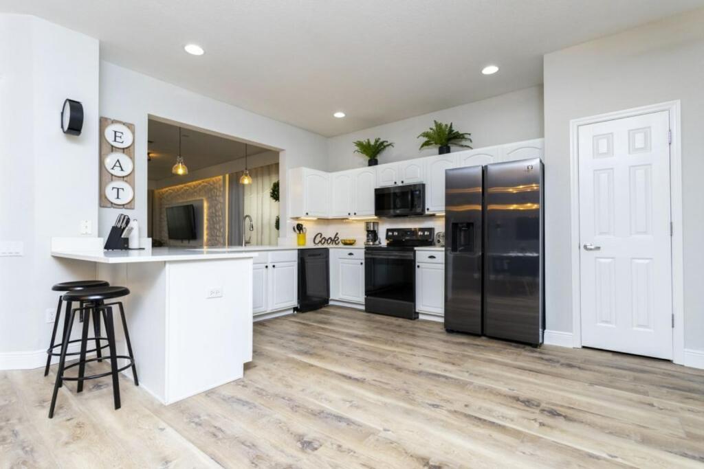 6 Bedrooms Pool And Game Room - 2 Miles To Disney 7817 Orlando Eksteriør billede