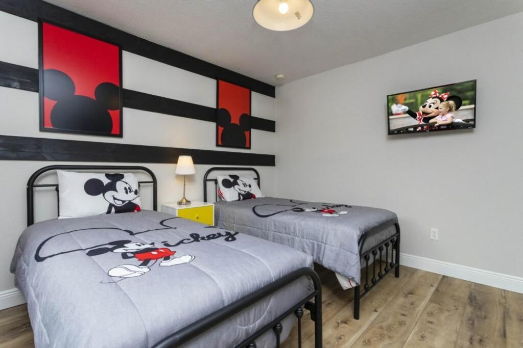 6 Bedrooms Pool And Game Room - 2 Miles To Disney 7817 Orlando Eksteriør billede